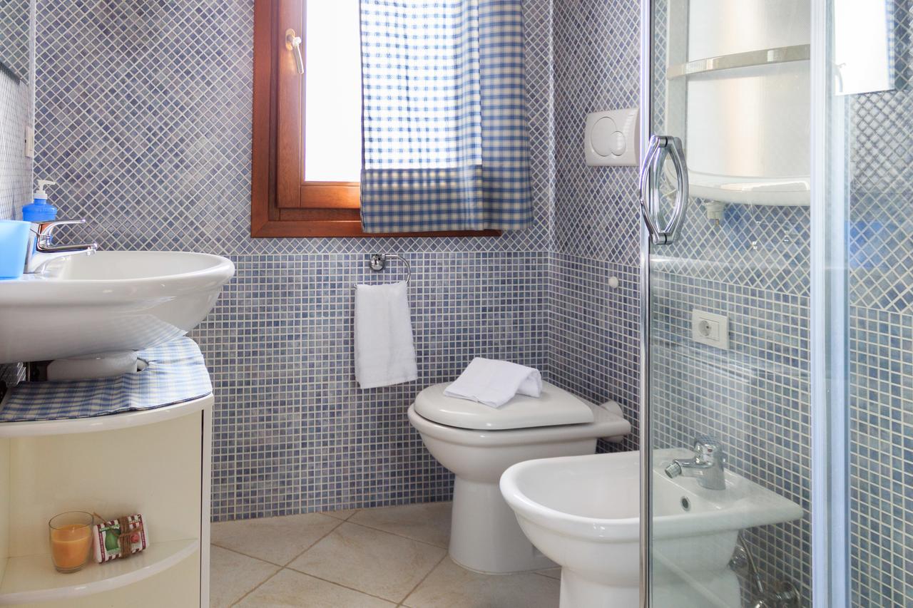 Sanpietroburgo 22 Apartment ออลเบีย ภายนอก รูปภาพ